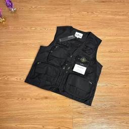 09 Vest - Black