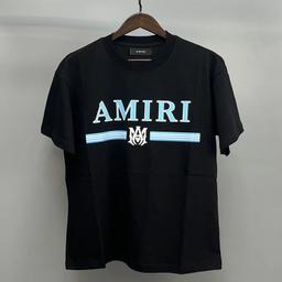 黑色蓝色横字母