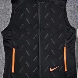 黑色（95%白鸭绒）