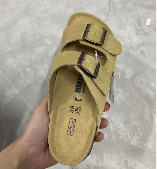 Two button chestnut/cow suede