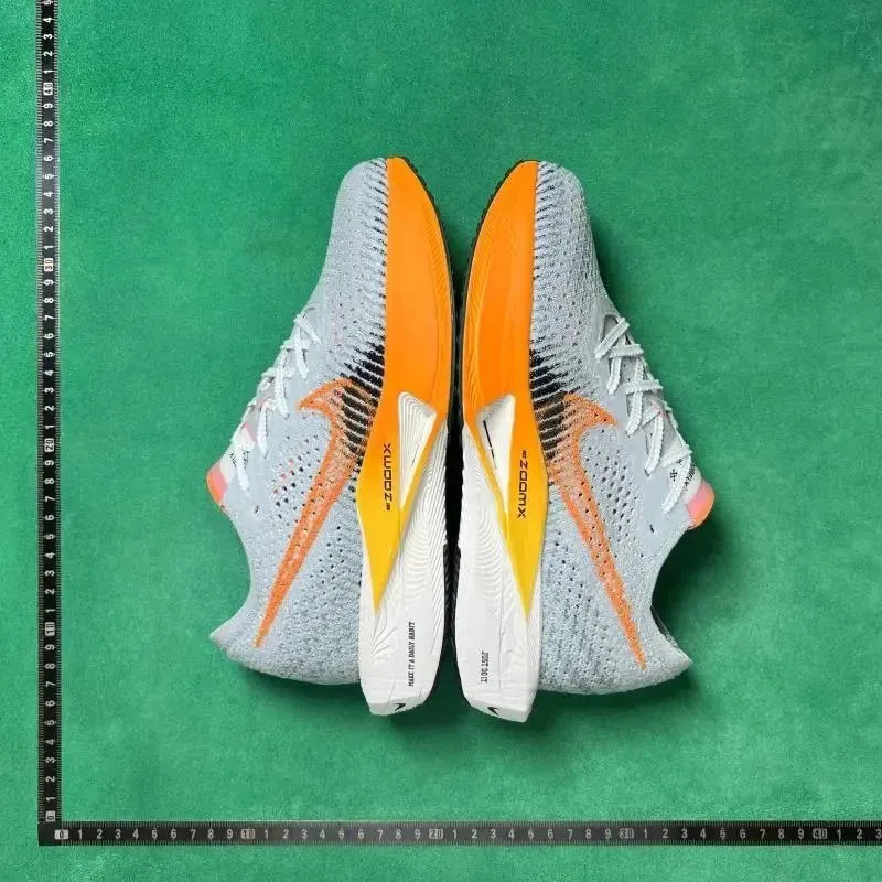 No.8 white yellow FV3633 081