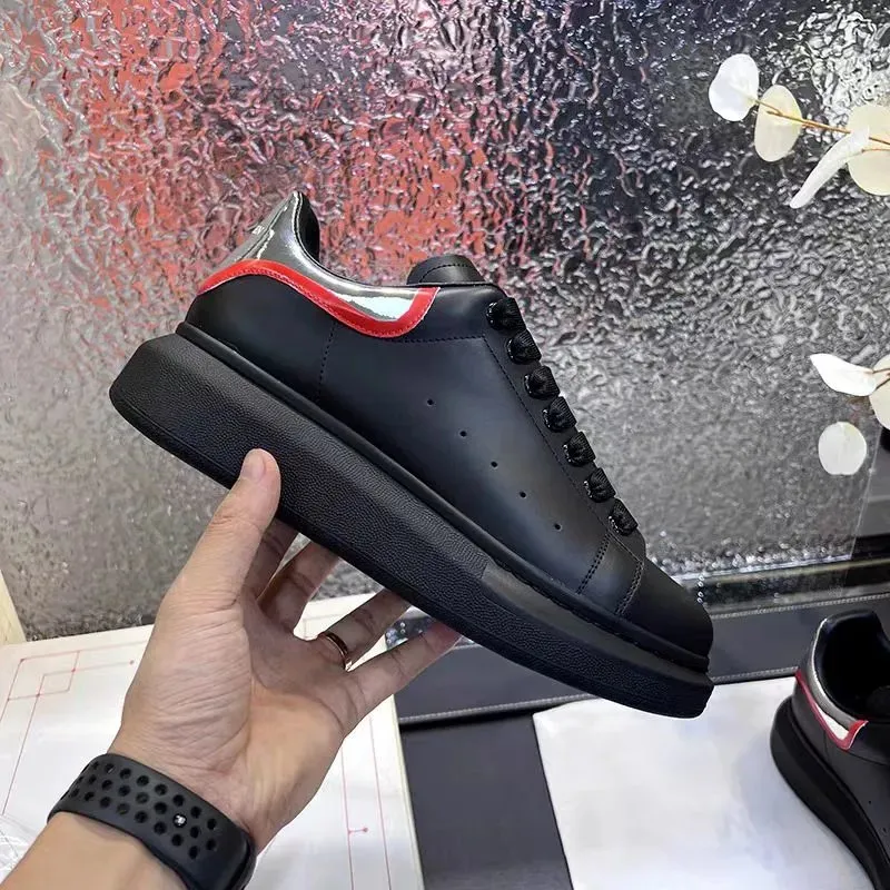 Black/Silver Red Tail